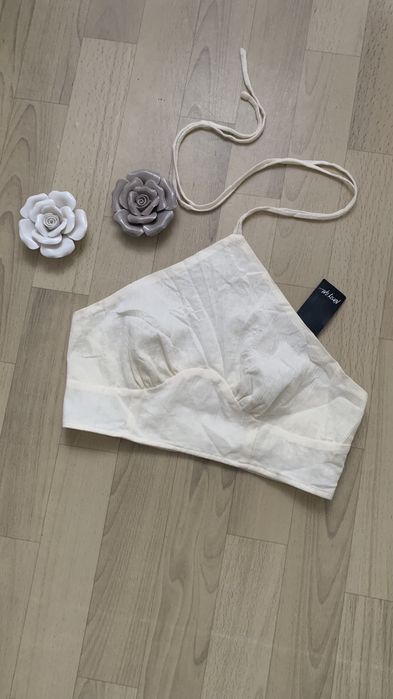 Nowy top roz 38 Nasty Gal