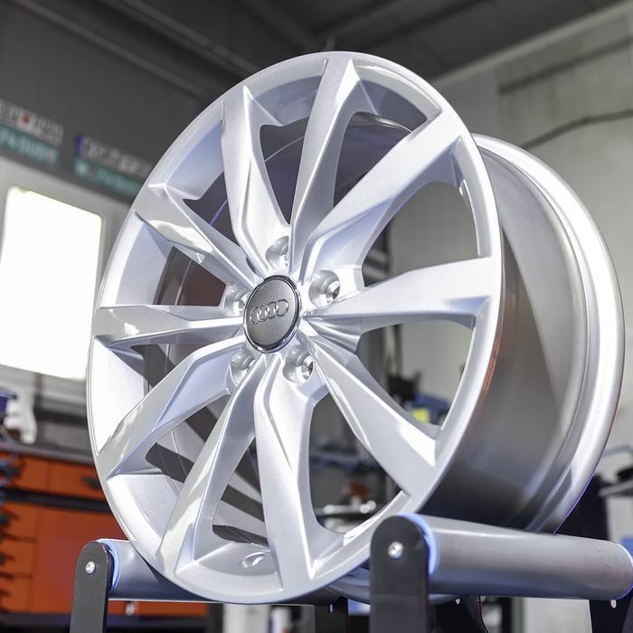 NOWE ORYGINALNE  Felgi Audi 17" A3 A4 A6 Q2 Q3 TT
