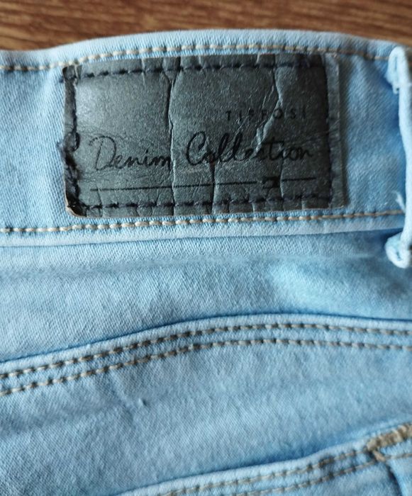 Шорти джинсові стрейчеві голубі д/дівчини р-р 136/140 на 9-10лет