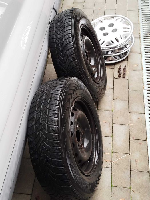 koła: felgi 13'' 4x98 Fiat + opony zimowe 155/80 R13 + kołpaki + śruby