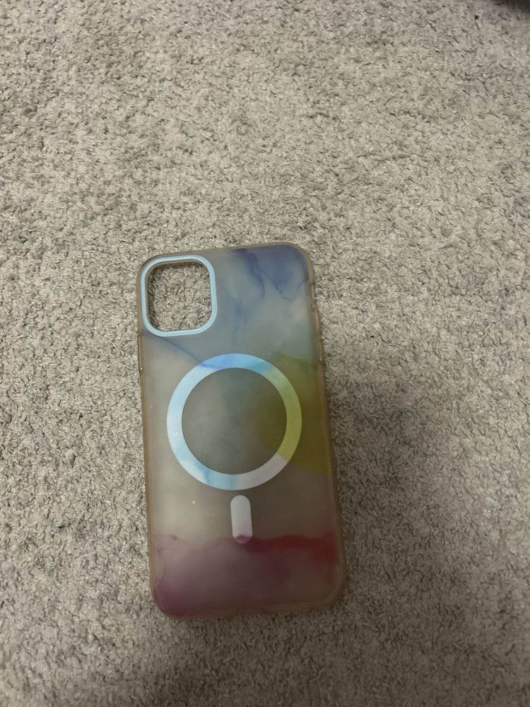 capa iphone 11 bom estado as cores e transparente
