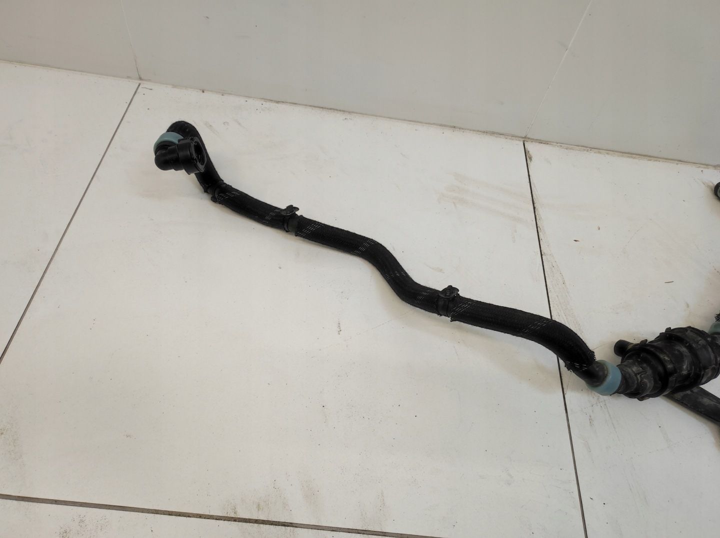 TERMOSTAT WĄŻ RURA PRZEWÓD WODY RENAULT EXPRESS 1.5 DCI