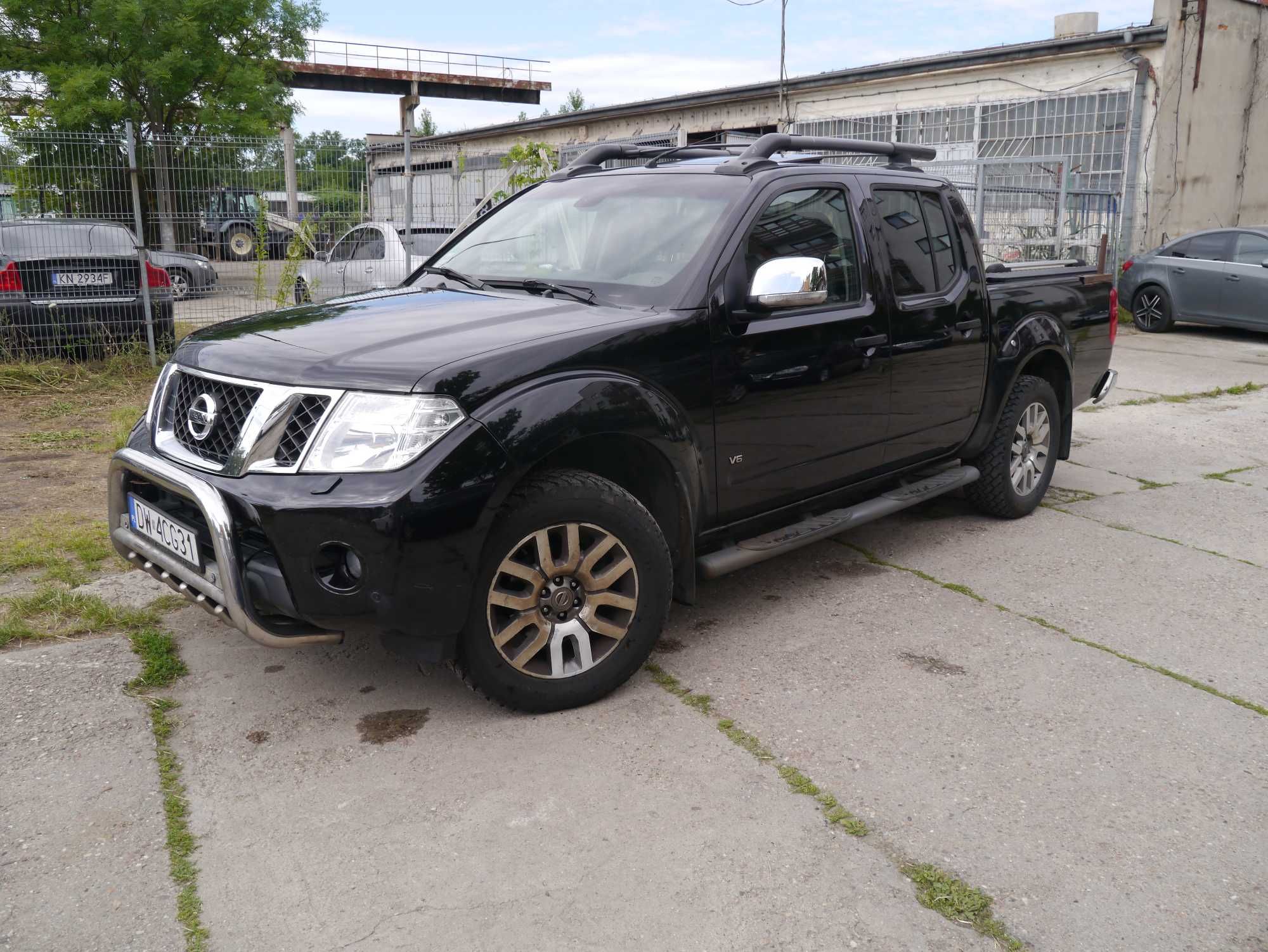 Nissan Navara 3,0 DCI V6 Platinum Long EU5, 2014