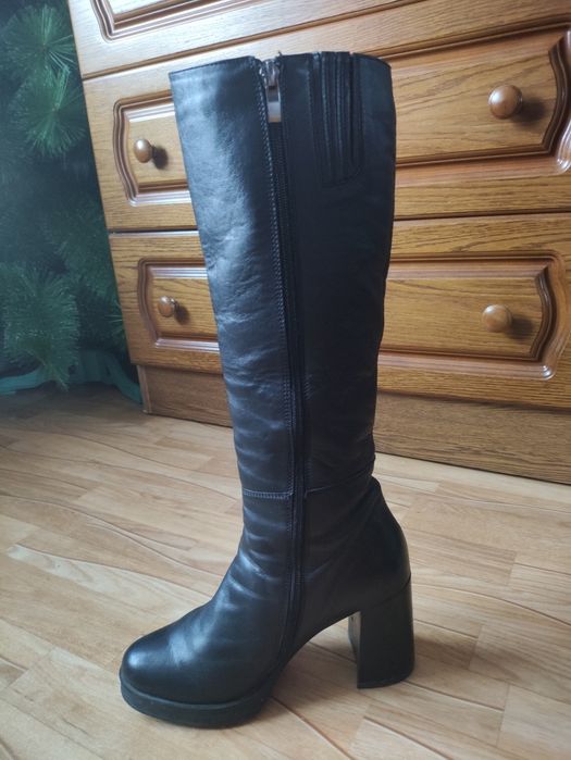 Чоботи жiночi демi