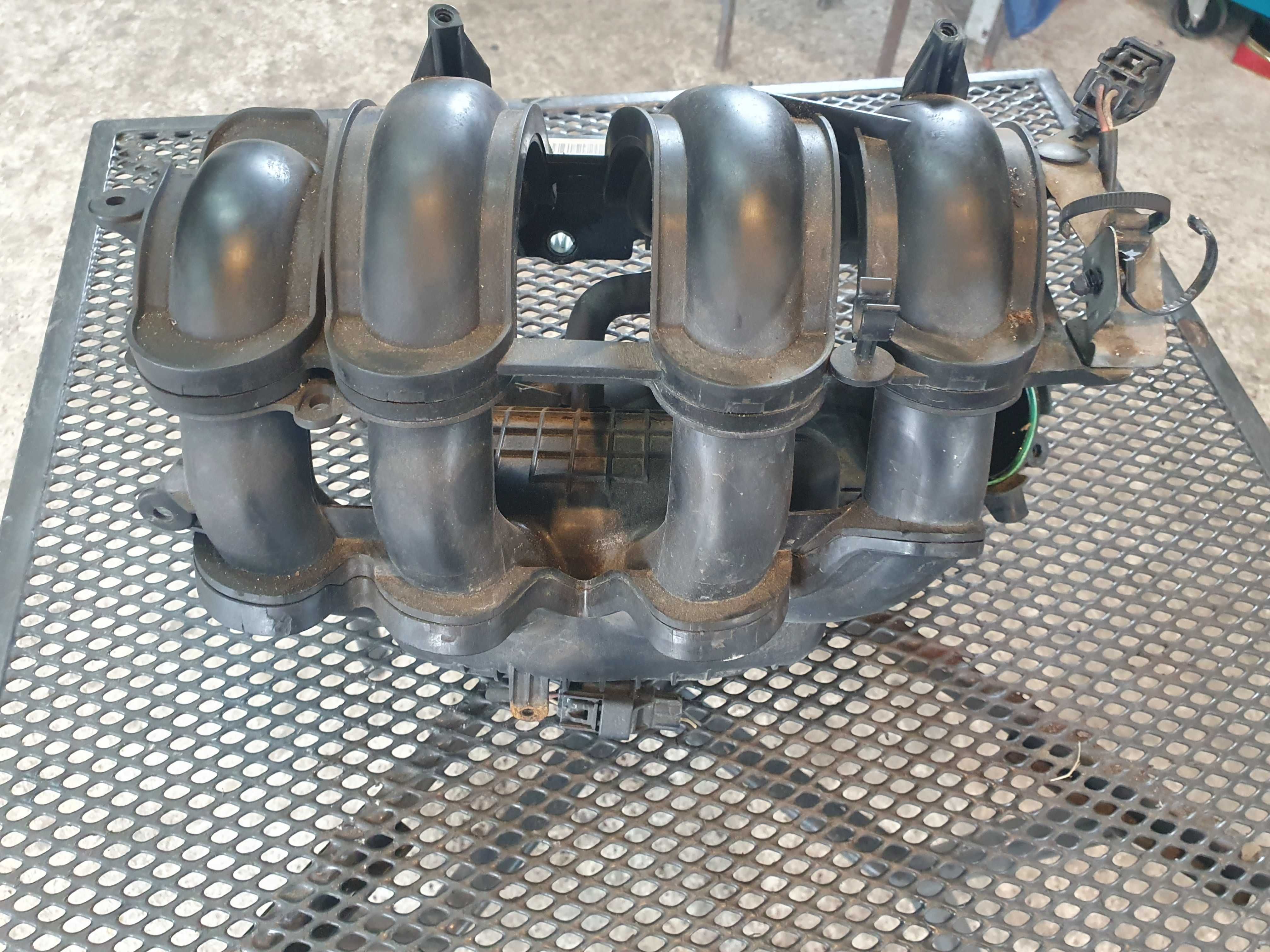 Kolektor ssacy Ford Focus mk2 1.6 16v benzyna