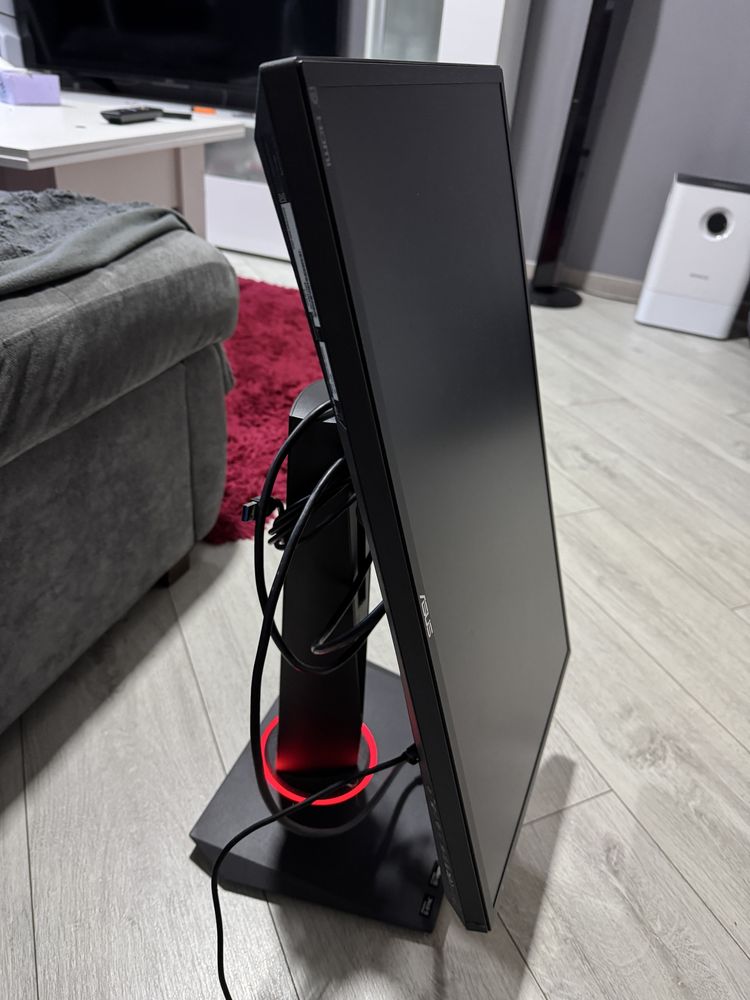 Asus Rog Swift PG248Q, 180 Гц, G-SYNC