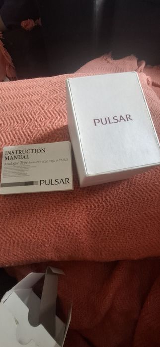 Relógio de senhora Pulsar novo