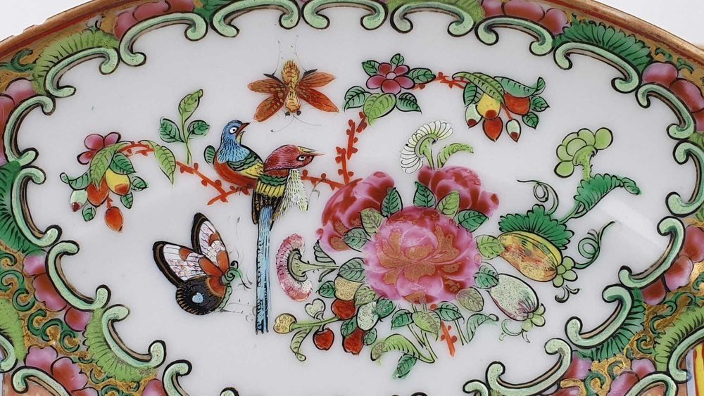 Par pratos de porcelana chinesa Qianlong (1736 a 1795)