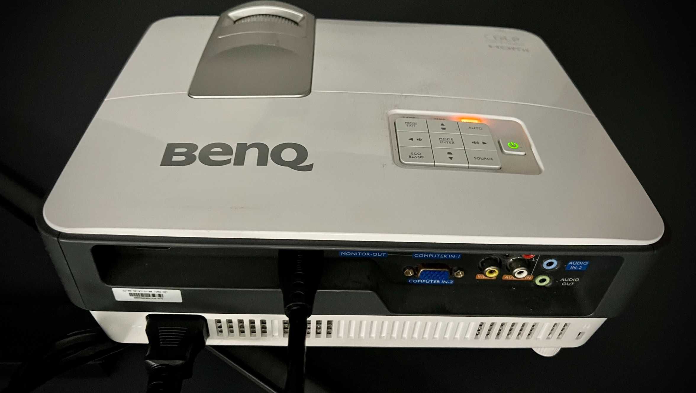 Projektor BenQ MW820ST