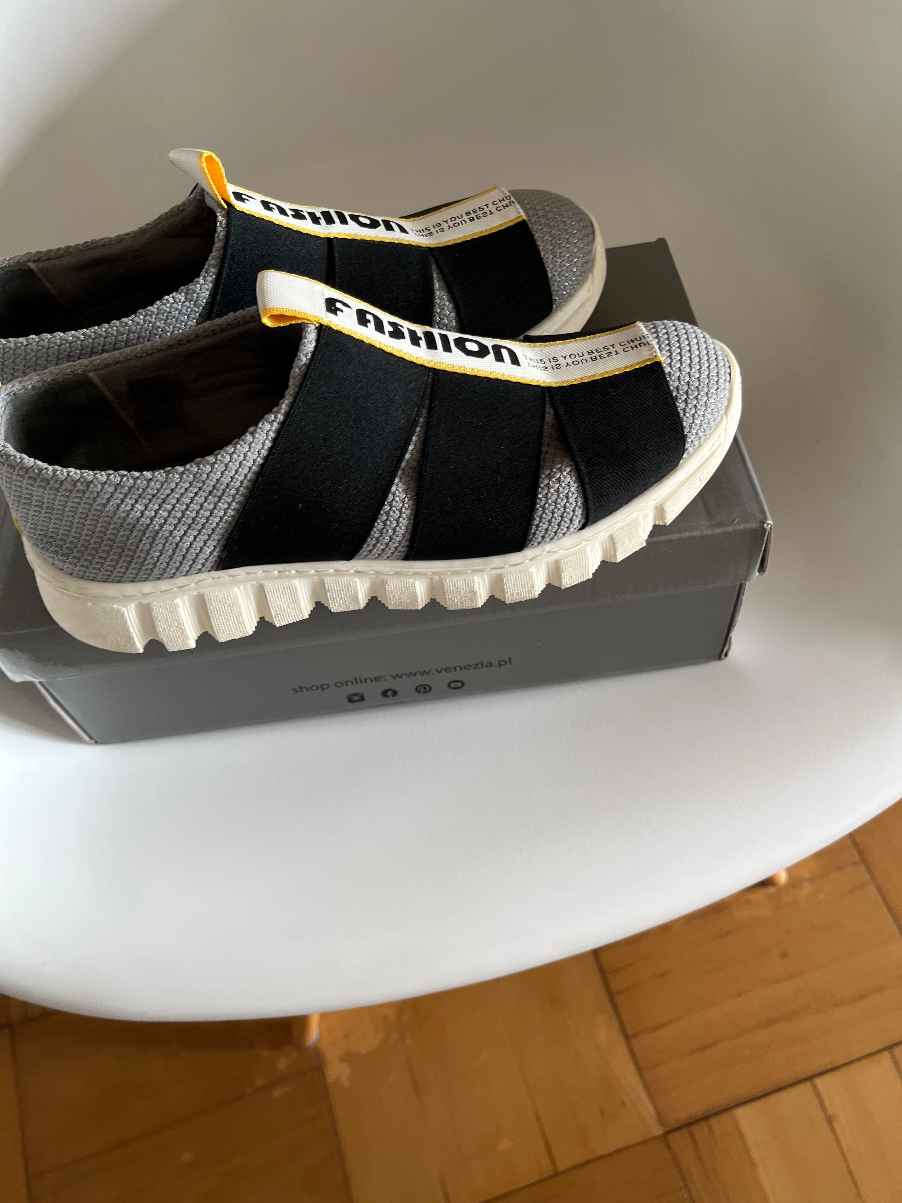 Buty sportowe Venezia rozm39
