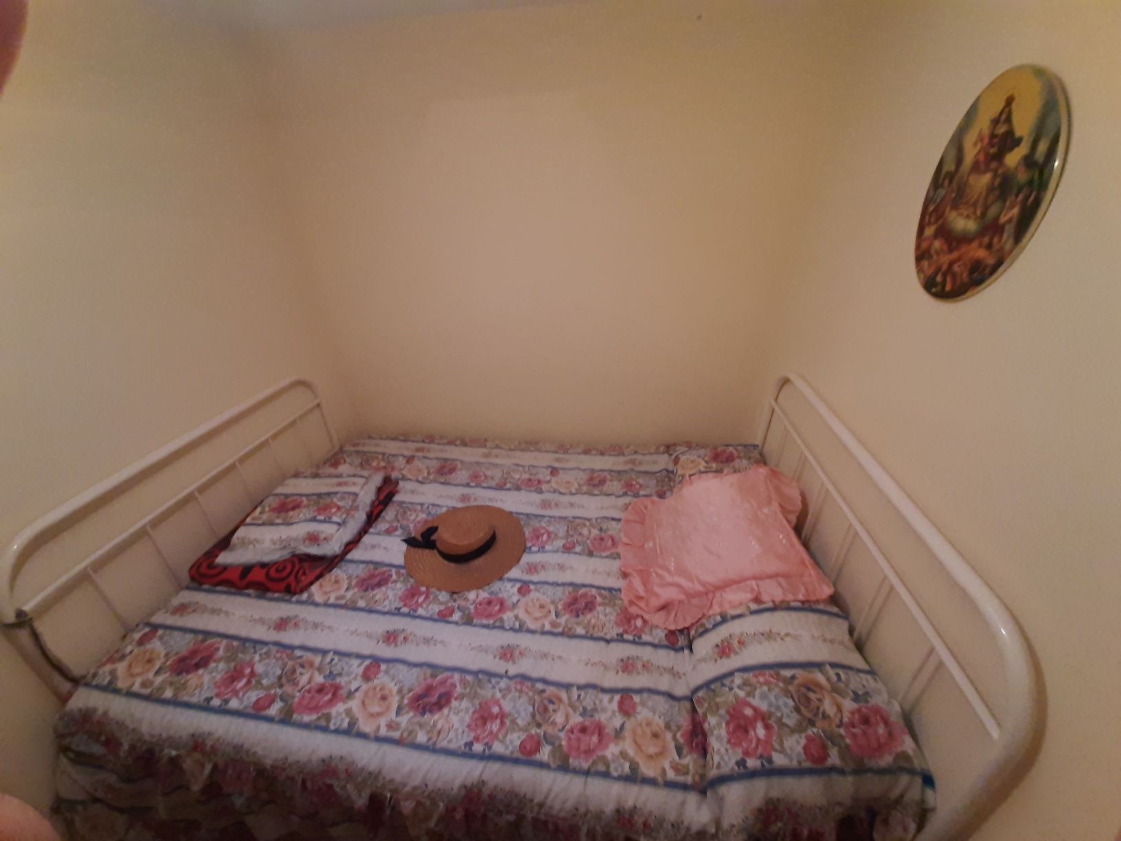 Vende-se Moradia