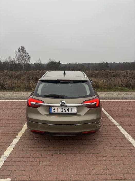 Sprzedam Opla Insignię rok produkcji 2017, 1,6 CDTI.