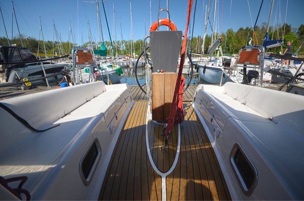 Maxus 33.1 RS czarter, wynajem jachtu Mazury - Wilkasy k. Giżycka