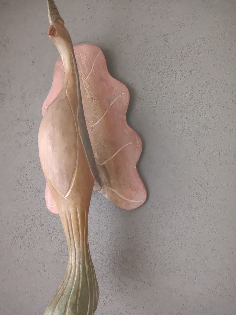 Rzeźba ptak z drewna