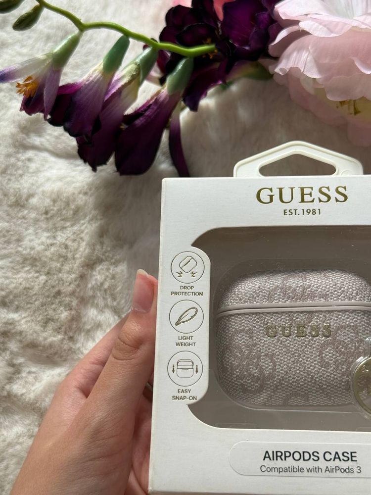 Etui чохол для airpods 3  guess оригінал