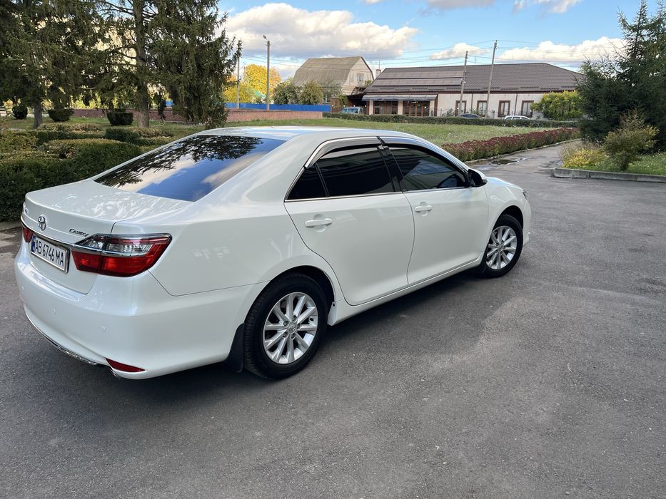Toyota Camry 2017 офіційна