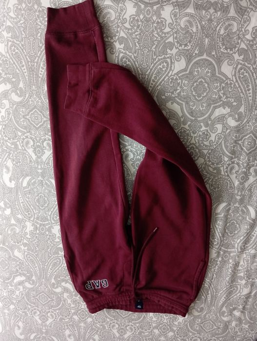 Spodnie damskie dresowe GAP