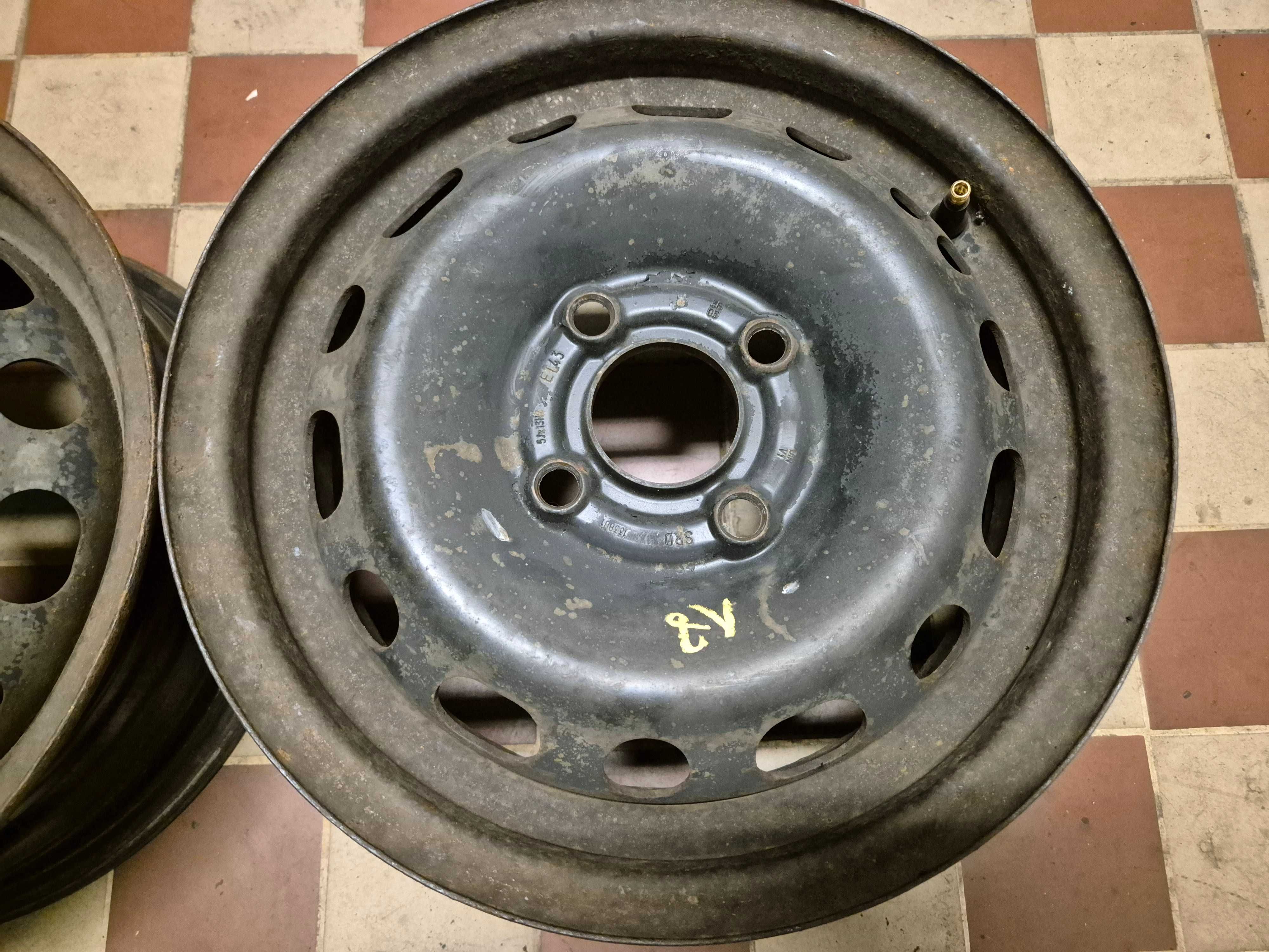 FELGA FELGI r13 (S(S154/24)004 CORSA C AVEO 4x100 5x13 ET43 1szt