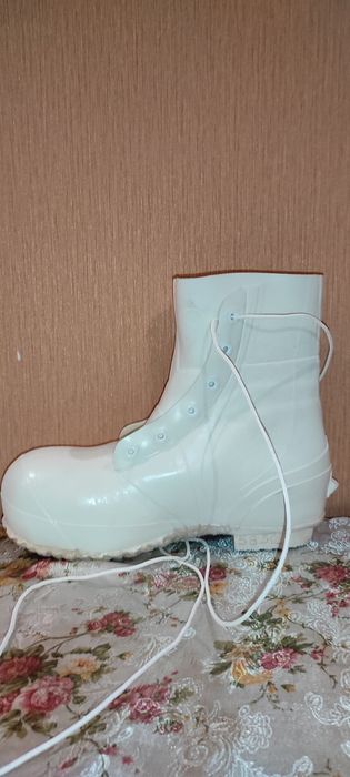 Bata bunny boots
