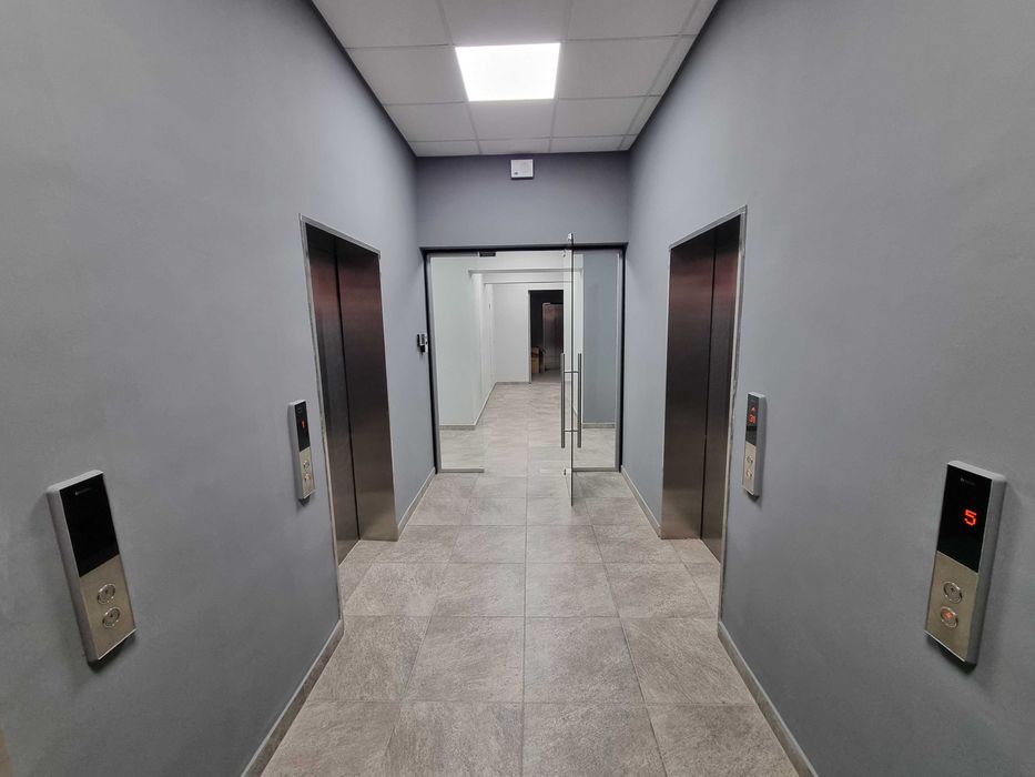 Аренда офиса 240 кв. м. Кловский,7. Видовой этаж. 2 Open space.