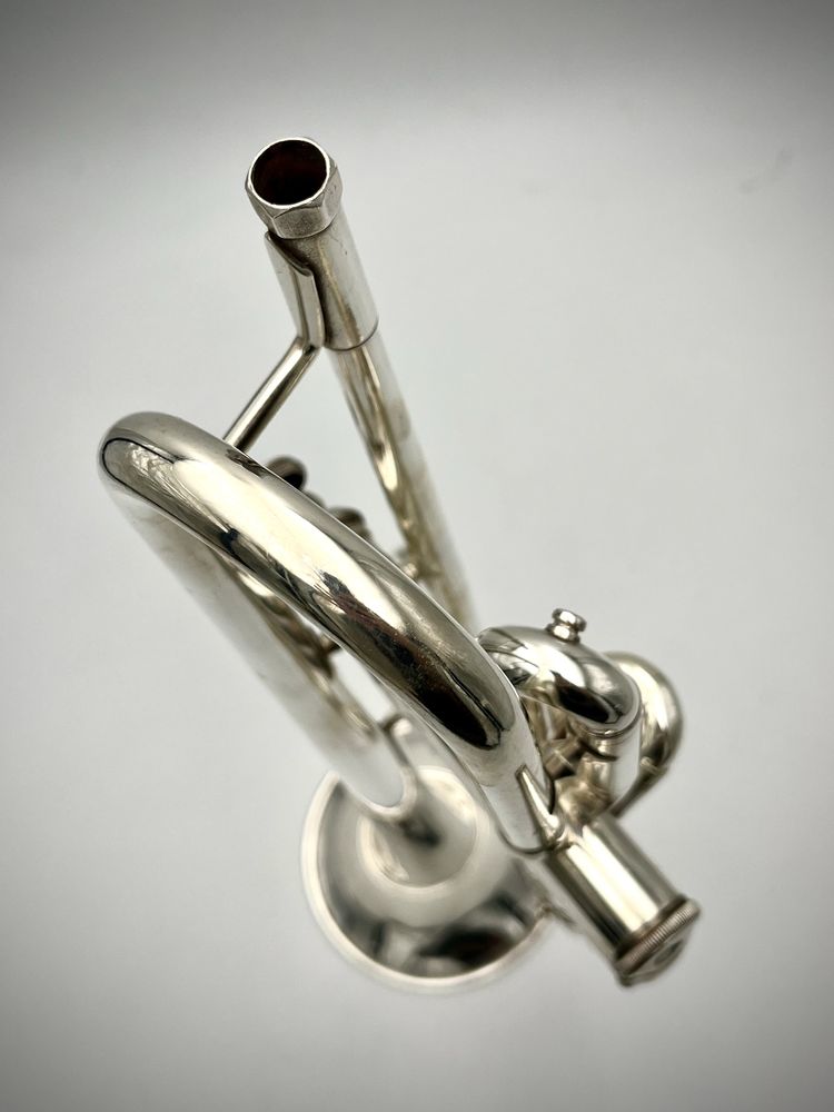 Trąbka Vincent Bach Stradivarius LR 43