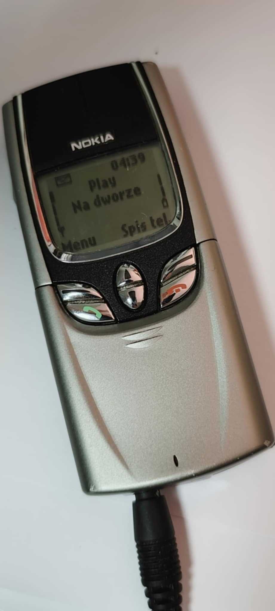 Retro Nokia 8850 ładowarką stojącą zabytek stan kolekcjonerski klasyk