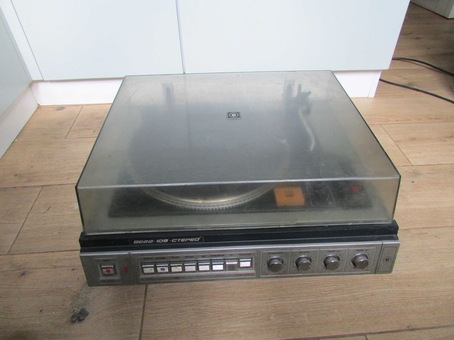 Проигрыватель Вега 109 Стерео на запчасти