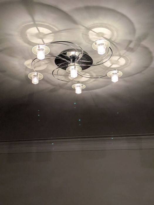 Candeeiros como novo