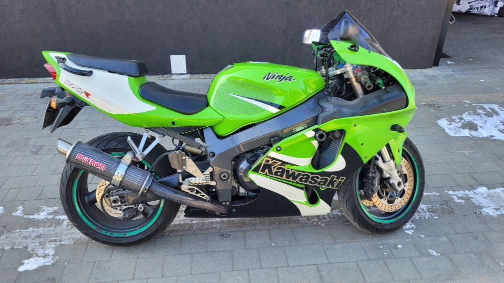 Kawasaki zx7r 2002rok