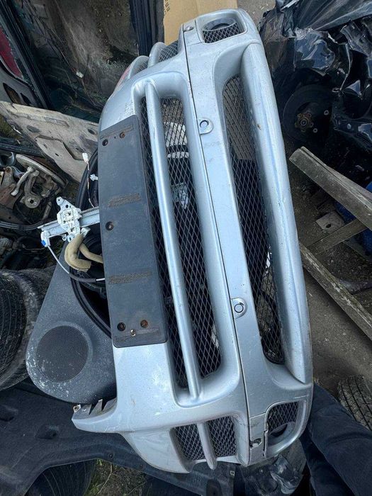 Передній Бампер в зборі до Volkswagen Touareg 2002-2010