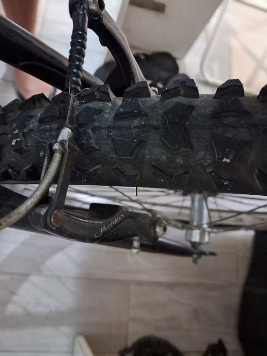 Vendo bicicleta, pois esta ocupando espaço.