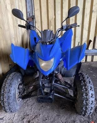 Quad aeon 200 mocna rama zdrowe opony jak polaris