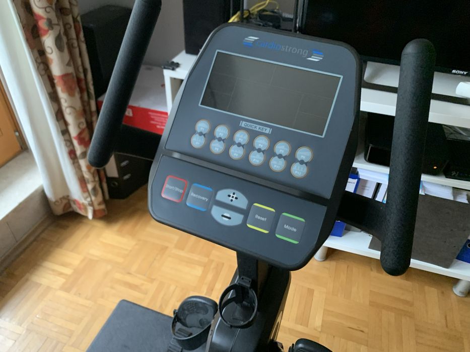 Rower poziomy cardiostrong BC60