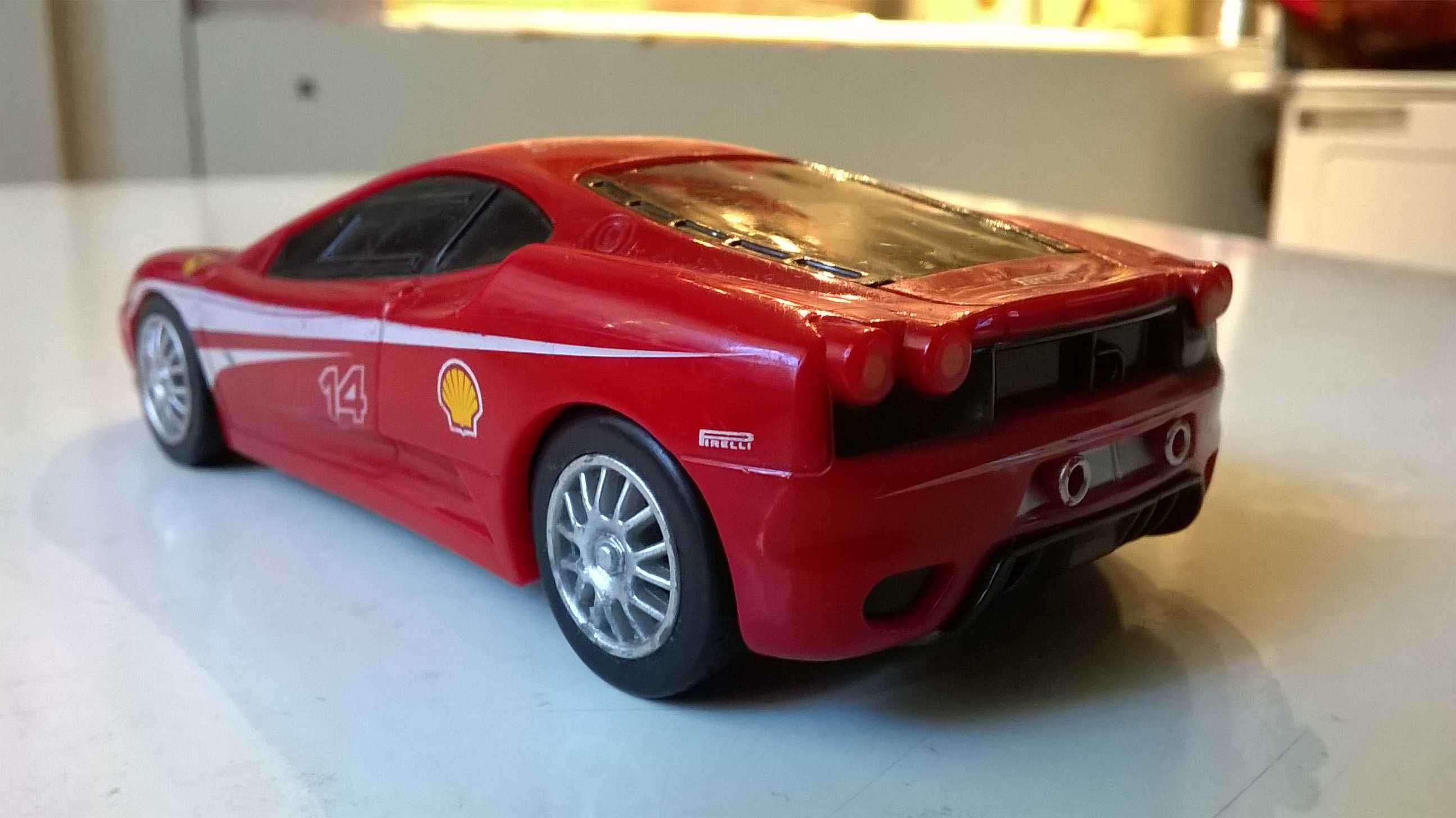 FERRARI F430 Challenge, model metalowo-plastikowy; skala 1:38