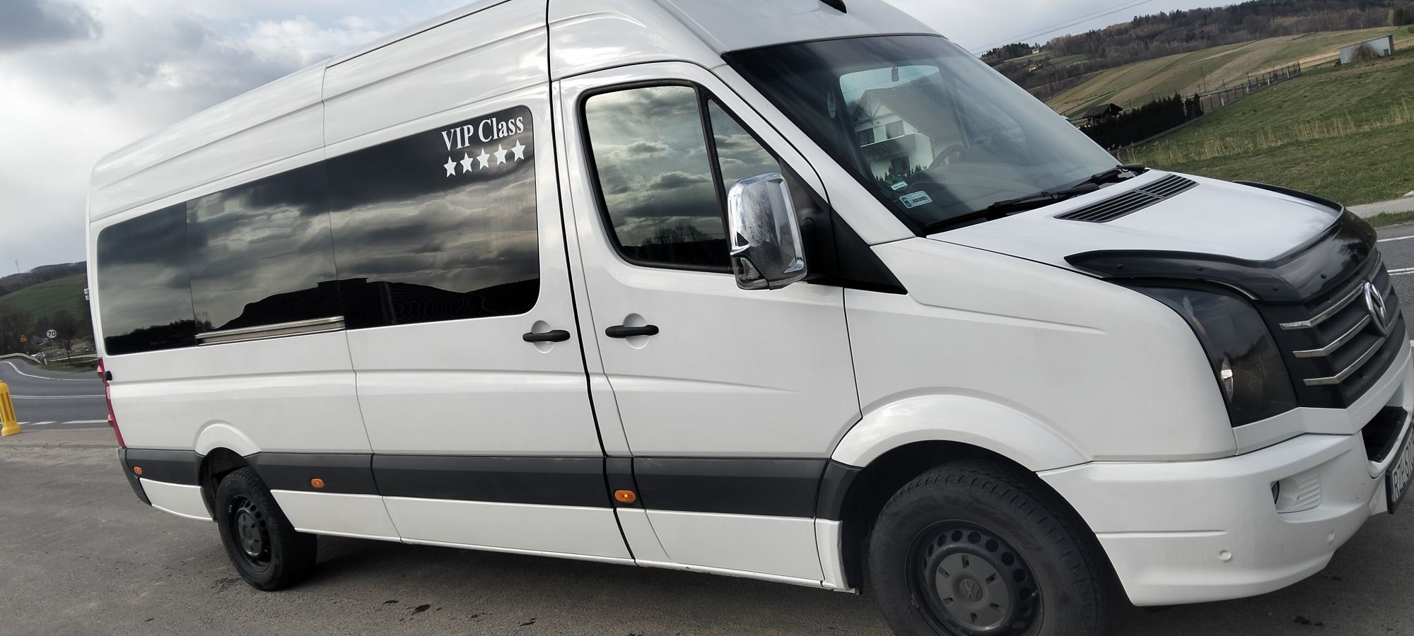Crafter 9 osobowy 2.0 TDI
