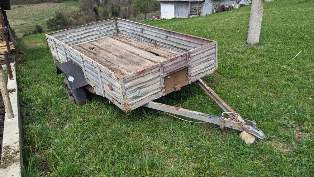 Прицеп легковий причіп