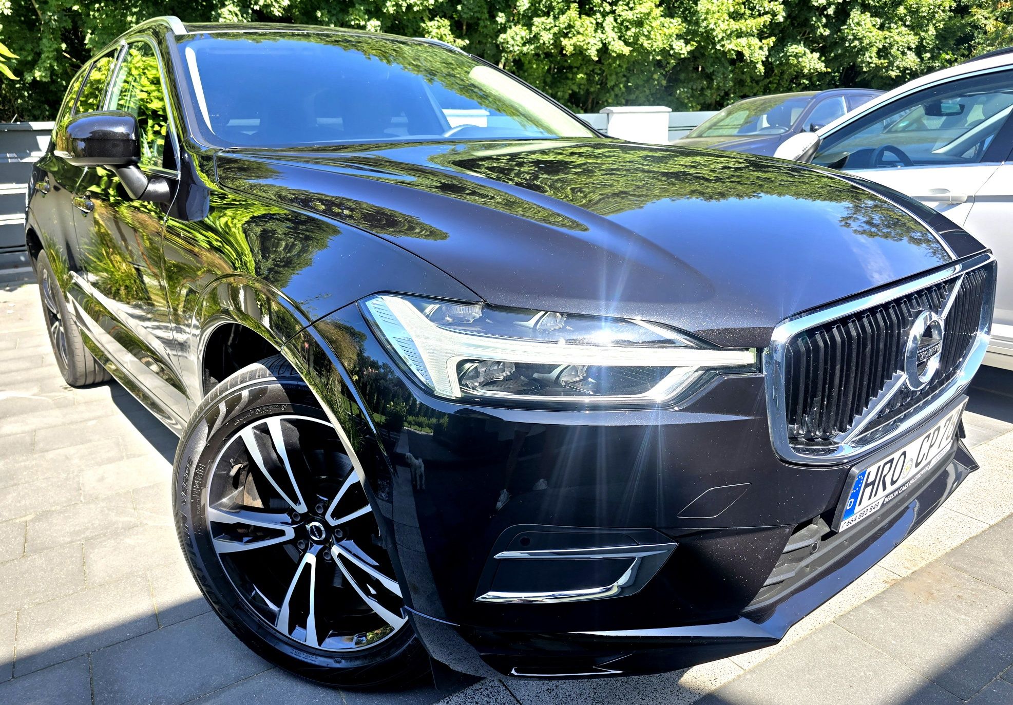 Volvo XC 60 2021r D4 FULL LED kamera RADAR asystent BLIS Z NIEMIEC