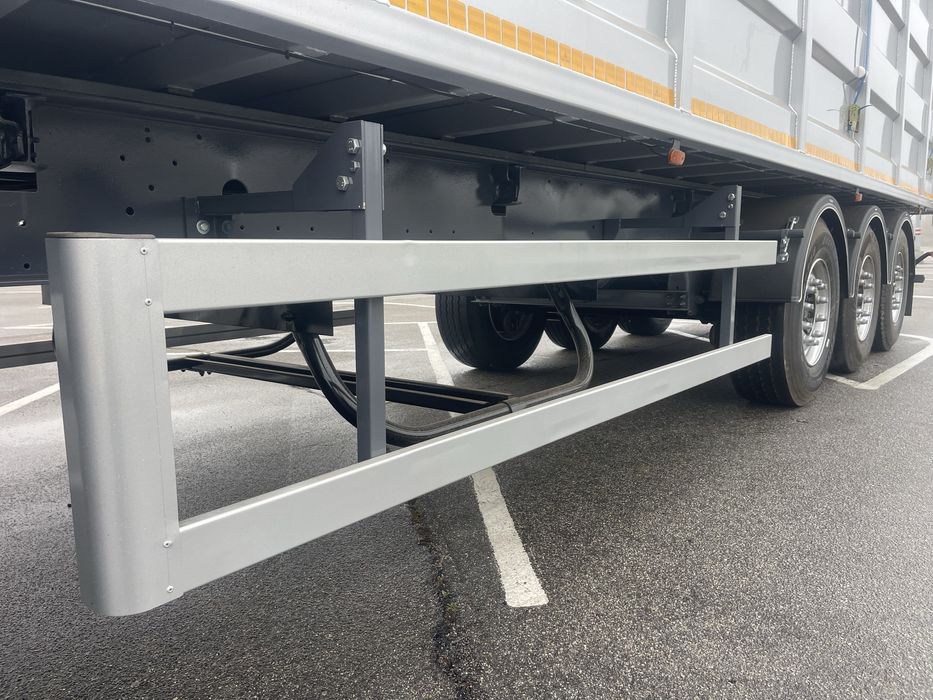 Полуприцеп самосвал Schmitz