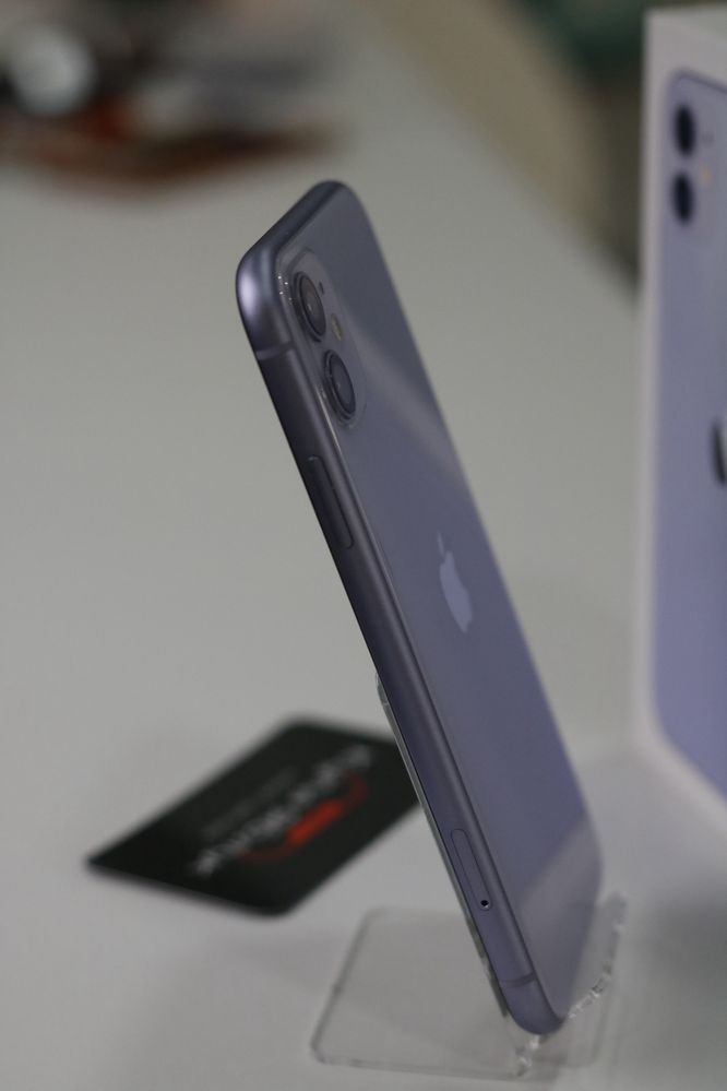 IPHONE 11 256Gb Purple 100% аккумулятор