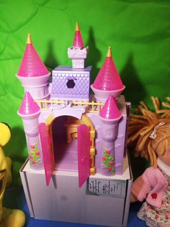 Замок для кукол Disney Princess домик трансформер