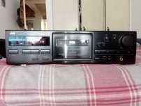 JVC TD-V562 Casseten deck. 3 head. 3 motors. Muito bom estado.