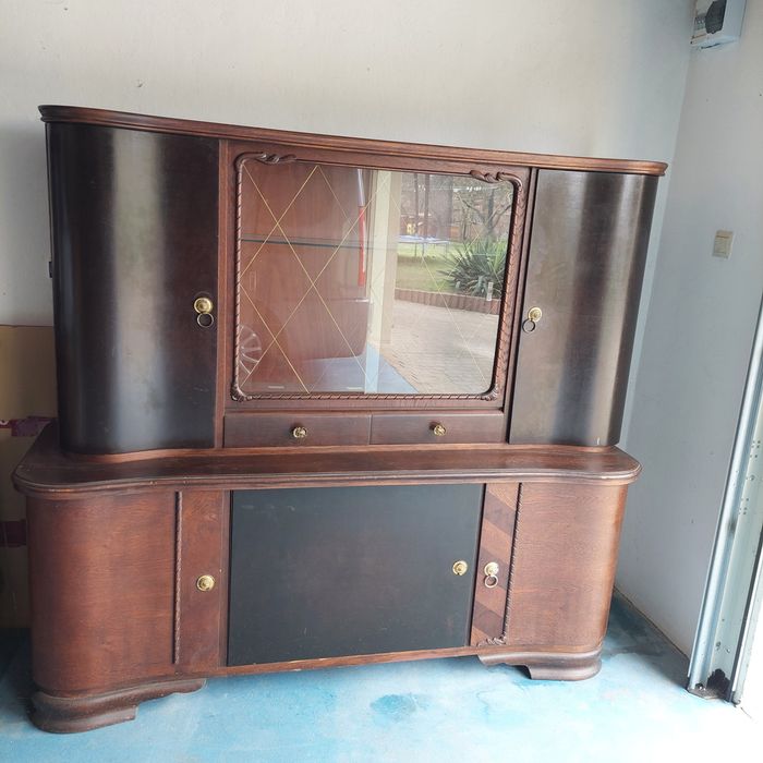 Stary mebel do renowacji