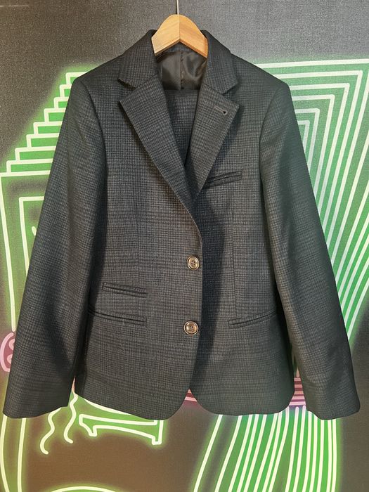 Фабричний костюм Vels