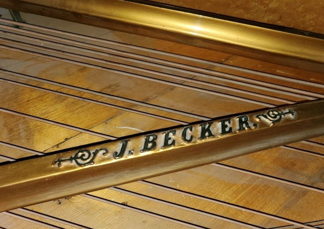 Fortepian Jacob Davidovich Becker [Bekker) pianino 1904 - 1914 J.Becke