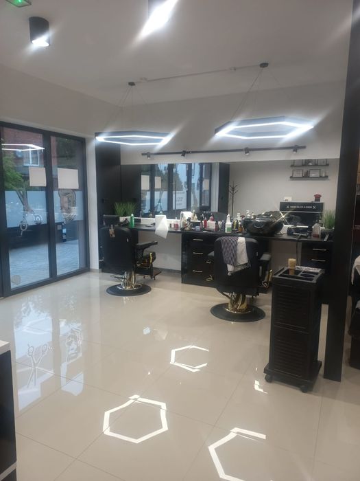 Lokal Salon Fryzjerski Barber Urządzony Wyposażony  Pabianice Podleśna
