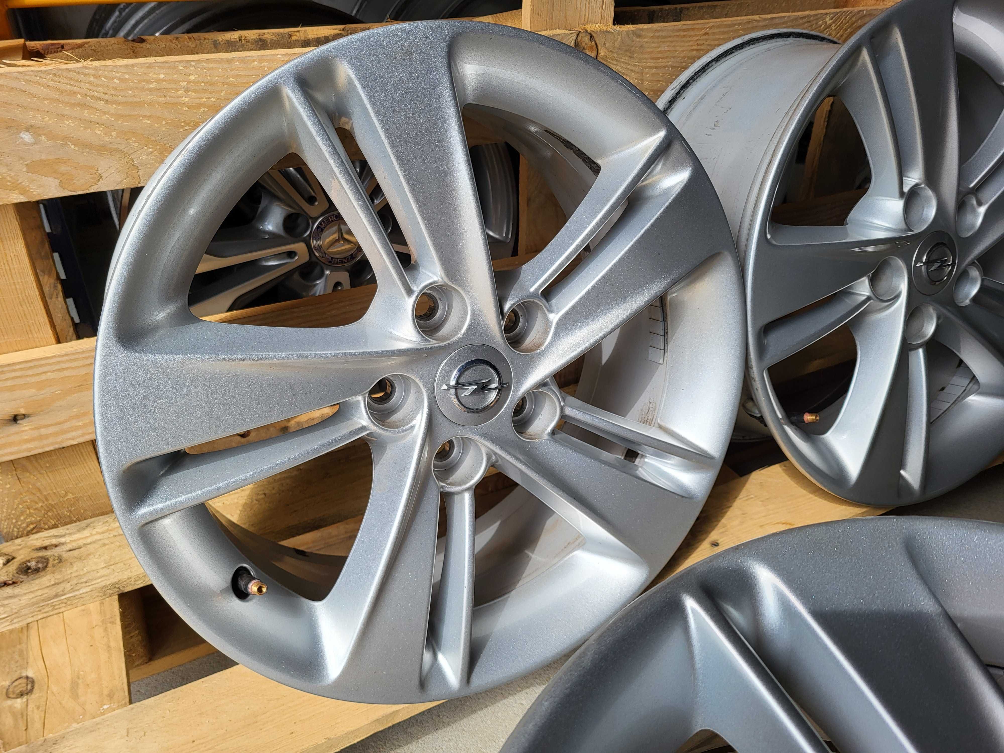 [698] Felgi aluminiowe 17 Cali 5x115 Opel Oryginal INSIGNIA B ASTRA