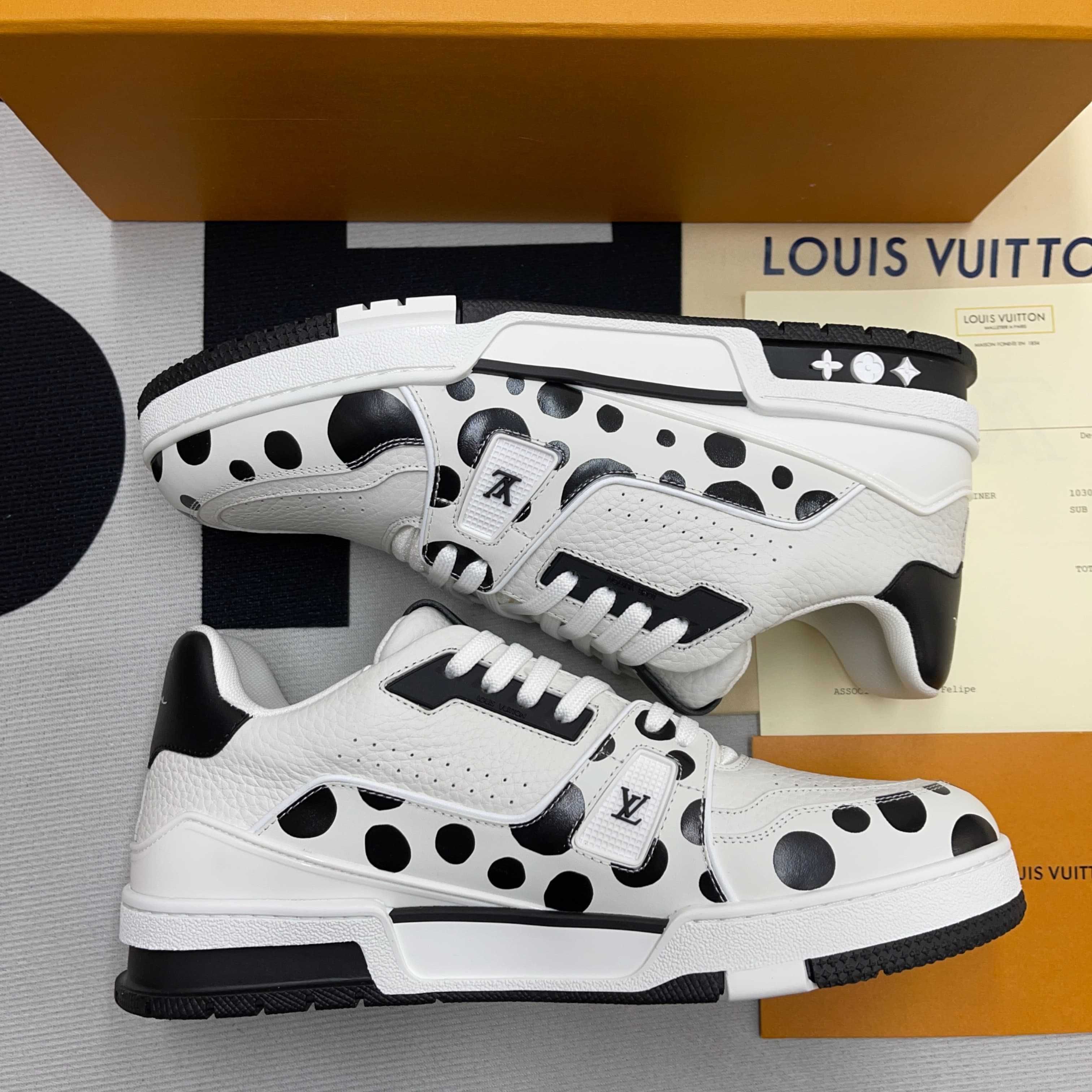 Buty Louis Vuitton LV x YK Trainer White Black (38-46)