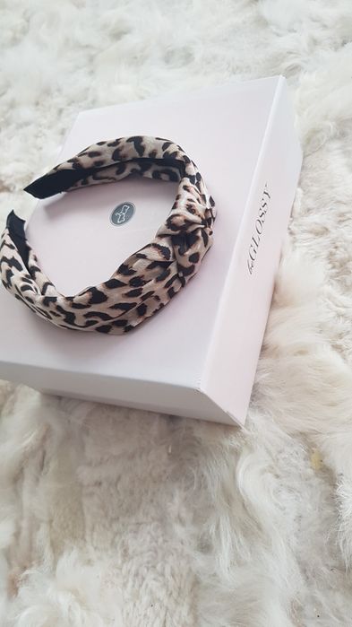 Nowa opaska supełek motyw panterka