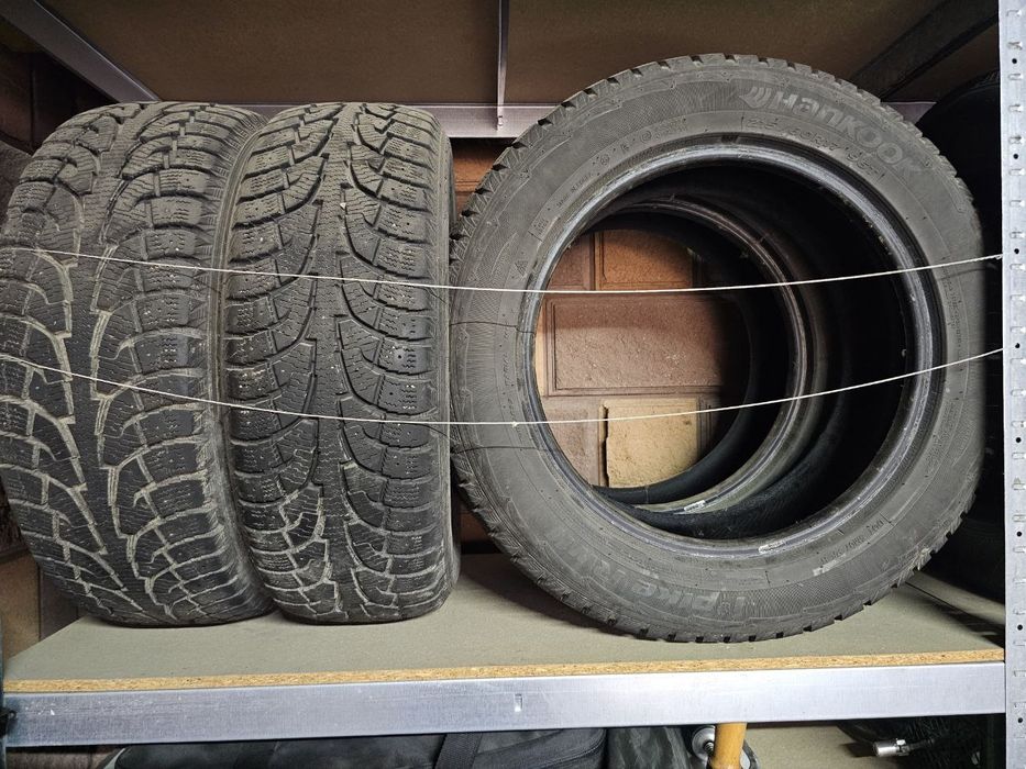 Комплект б/у резина HANKOOK 215/60 r17 96t зима