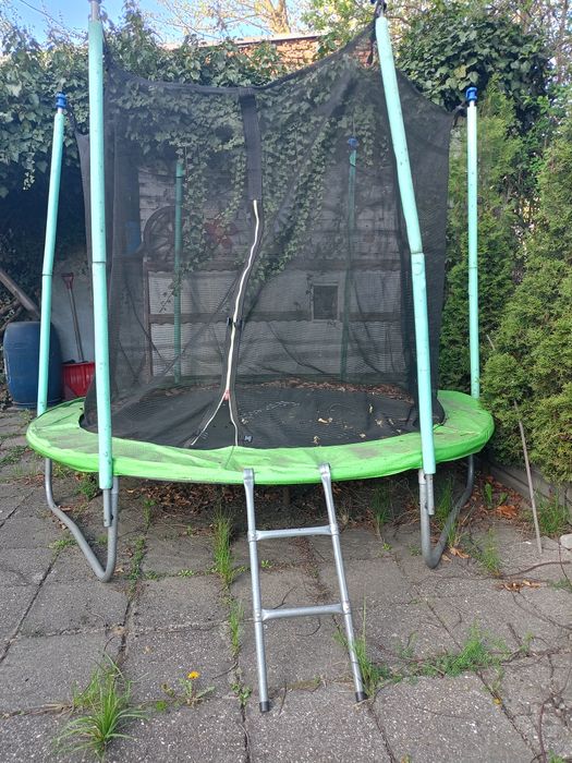 Trampolina dla dzieci